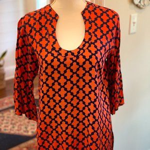 Escapada Navy and Orange top